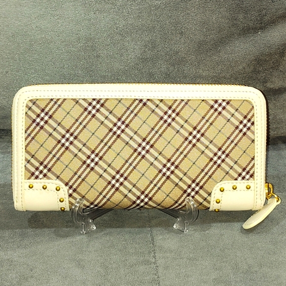 BURBERRY BLUE LABEL NOVA CHECK &  LEATHER BEIGE & WHITE ZIP AROUND LONG WALLET - Picture 6 of 17